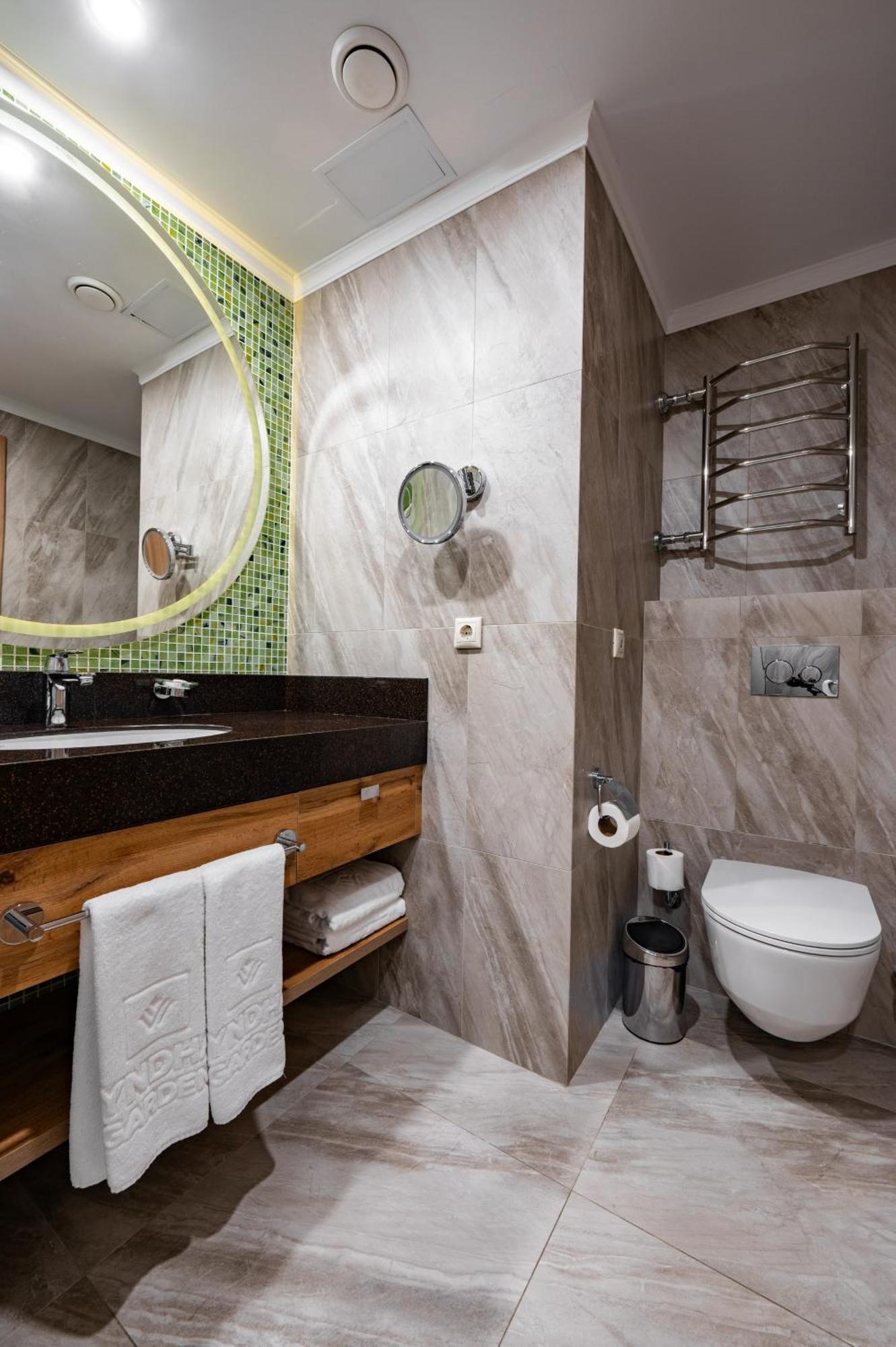 Hotel Wyndham Garden Burabay Esterno foto