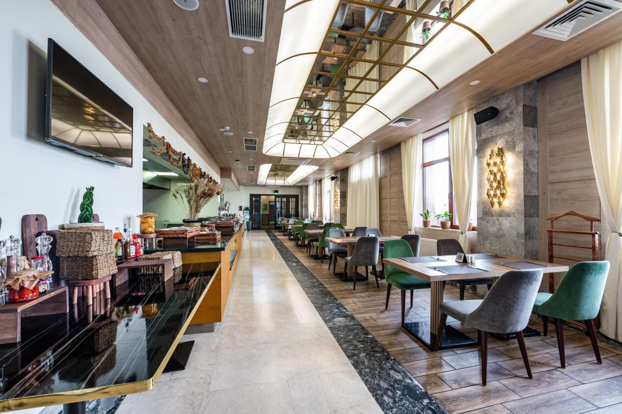 Hotel Wyndham Garden Burabay Esterno foto